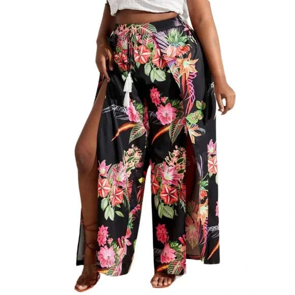 PLUS Wide Leg Pants 🌺 - Picture 4 of 5